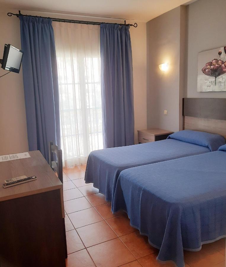 Hostal La Colonia Marbella Esterno foto